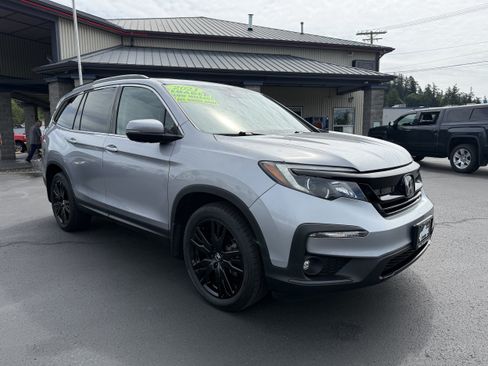 Used 2021 Honda Pilot Special Edition image 3