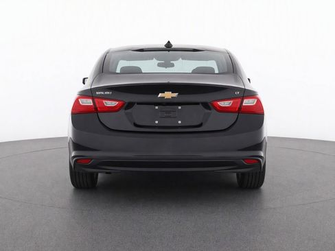 Used 2025 Chevrolet Malibu LT FWD image 8