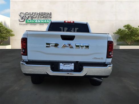 New 2025 RAM 2500 Tradesman AWD/4WD image 4
