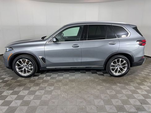 Certified 2024 BMW X5 xDrive40i w/ Premium Package image 13