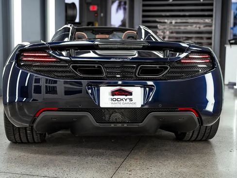 Used 2014 McLaren MP4-12C Spider RWD image 33