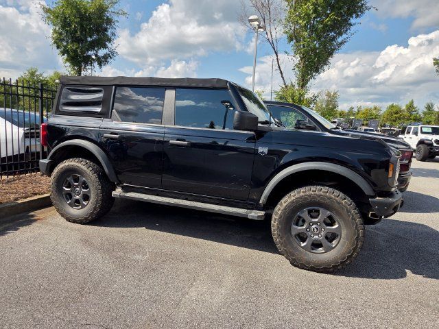 Used 2022 Ford Bronco Big Bend AWD/4WD image 3
