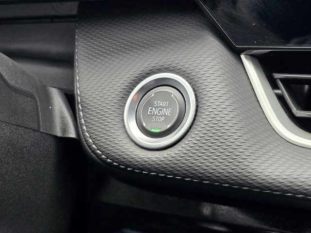 Used 2025 Chevrolet Equinox LT FWD image 30