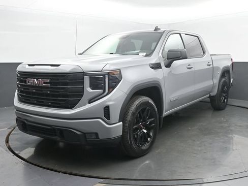 Used 2024 GMC Sierra 1500 Elevation AWD/4WD image 1
