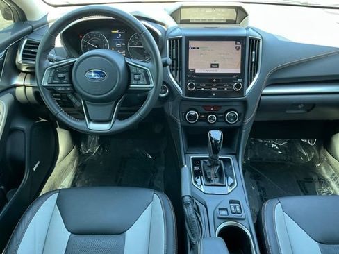 Used 2019 Subaru Crosstrek 2.0i Limited w/ Moonroof Package w/Navigation AWD/4WD image 11