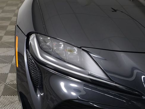Used 2024 Toyota Supra RWD image 12