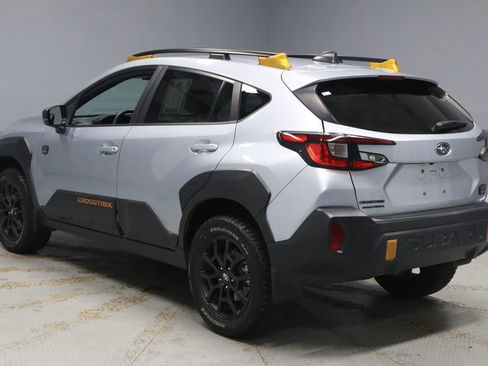 Used 2024 Subaru Crosstrek 2.5i Wilderness image 11