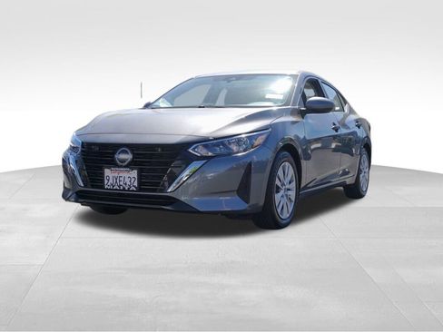 Used 2024 Nissan Sentra S image 8