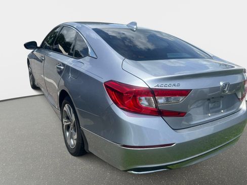 Used 2019 Honda Accord EX image 8