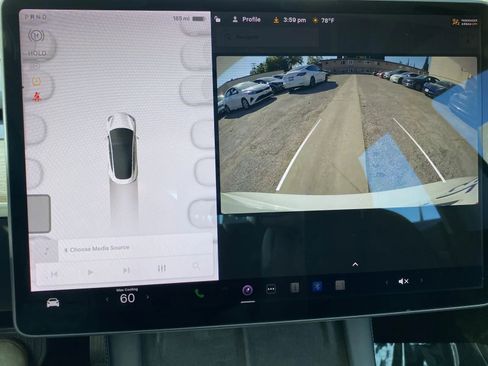 Used 2021 Tesla Model 3 Standard Range Plus image 16