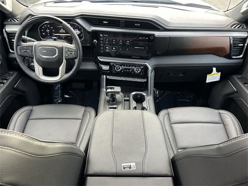 New 2026 GMC Sierra 1500 Denali image 8