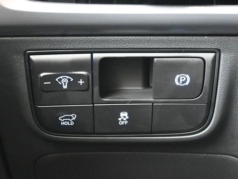 New 2026 Hyundai Tucson Limited image 25