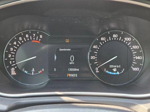 Used 2017 Lincoln MKX Premiere FWD image 15