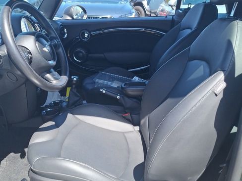 Used 2013 MINI Cooper S FWD image 11
