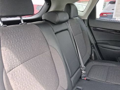Used 2025 Kia Seltos S FWD image 9