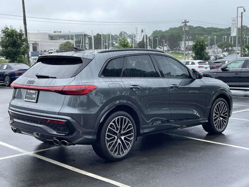 Certified 2025 Audi SQ5 Premium Plus AWD/4WD image 7
