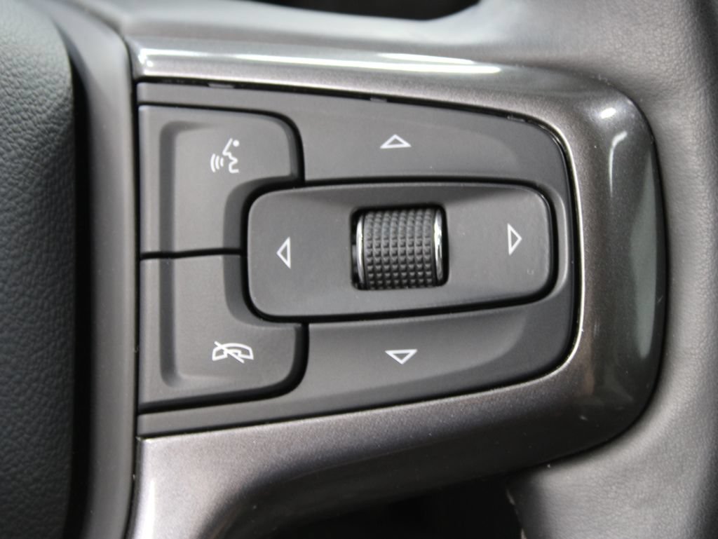 Used 2025 Chevrolet Silverado 2500 ZR2 w/ Technology Package AWD/4WD image 65