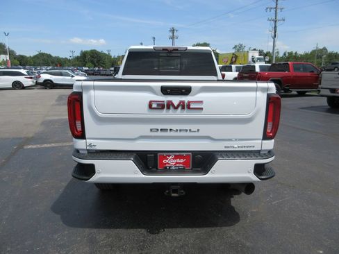 Used 2020 GMC Sierra 2500 Denali w/ Denali Ultimate Package AWD/4WD image 8