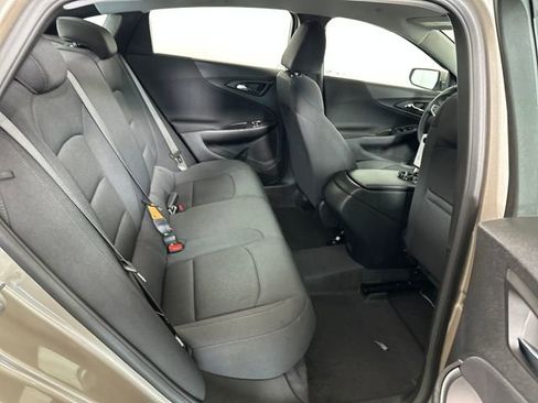 Used 2025 Chevrolet Malibu RS image 27