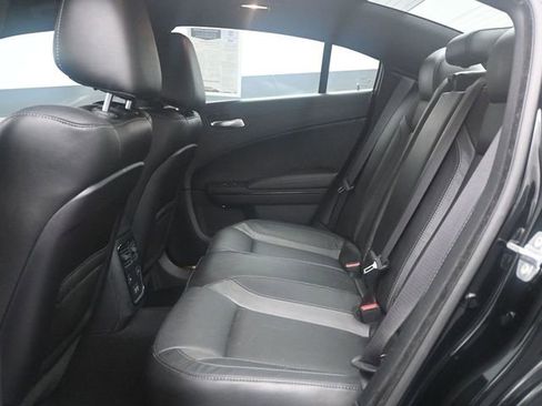 Used 2021 Dodge Charger SXT w/ Plus Group image 5