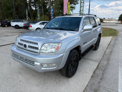 Used 2005 Toyota 4Runner Limited image 2