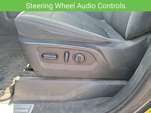 Certified 2020 Chevrolet Silverado 1500 RST AWD/4WD image 21