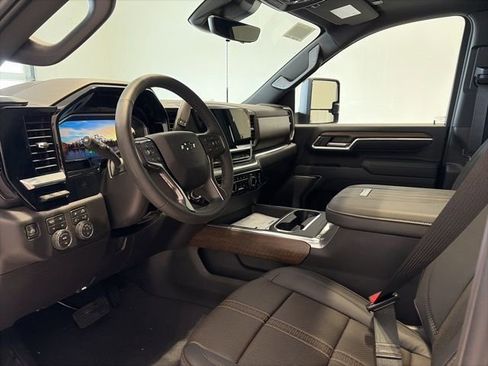 New 2026 Chevrolet Silverado 2500 High Country w/ High Country Premium Package image 9