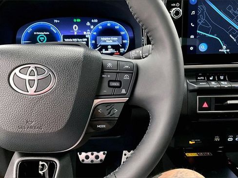 Used 2026 Toyota Camry XSE image 27