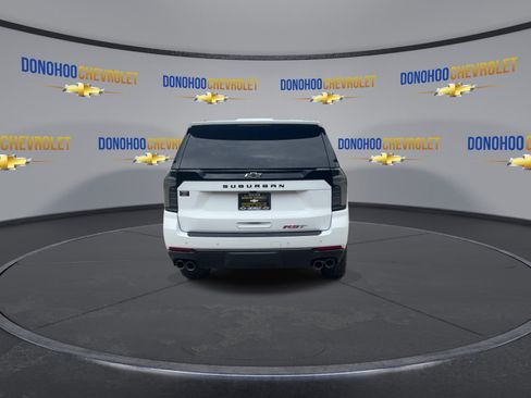 New 2026 Chevrolet Suburban RST w/ RST Capability Package AWD/4WD image 10