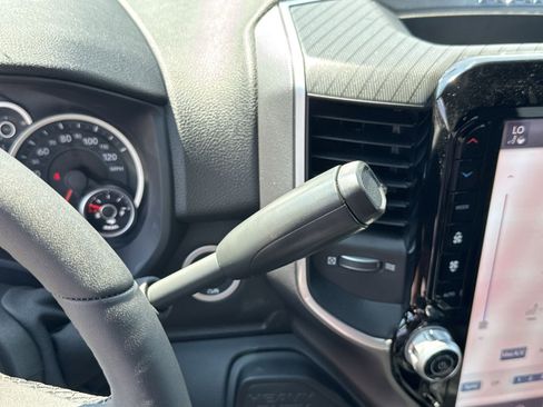 New 2025 RAM 2500 Big Horn image 28