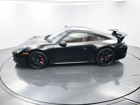 Used 2026 Porsche 911 Carrera S image 37
