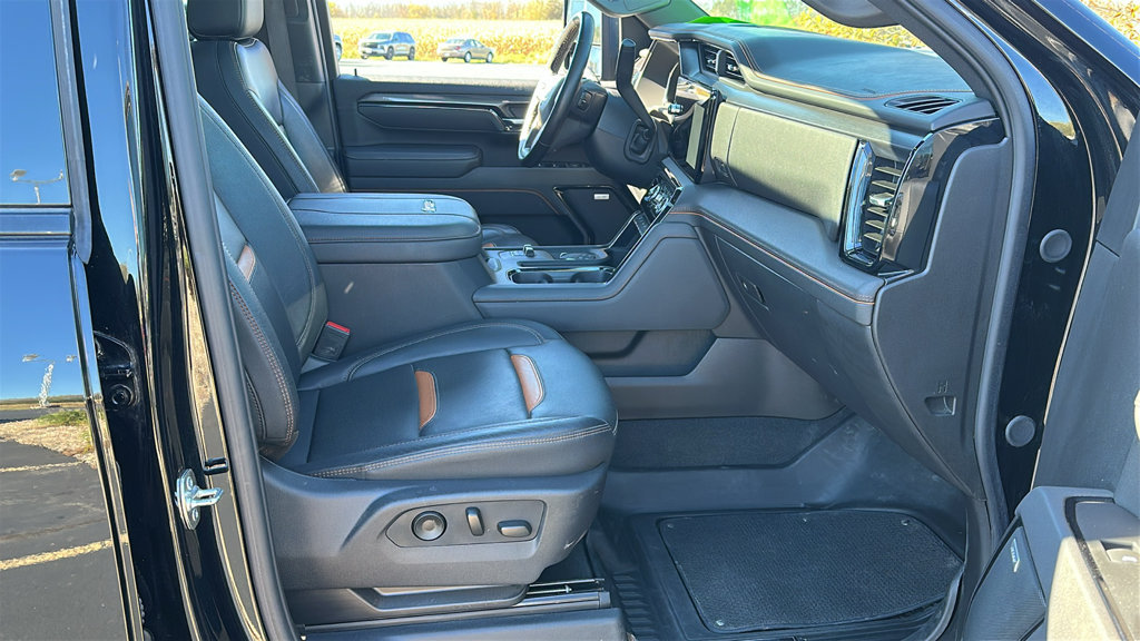 Used 2025 GMC Sierra 2500 AT4 AWD/4WD image 31