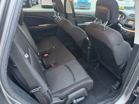 Used 2013 Dodge Journey SXT w/ Flexible Seating Group image 13