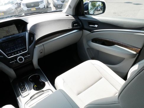 Used 2019 Acura MDX w/ Technology Package AWD/4WD image 6