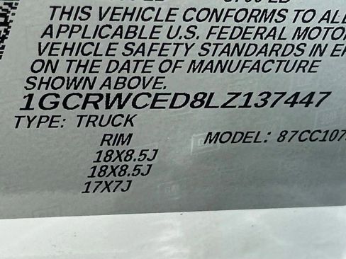 Used 2020 Chevrolet Silverado 1500 LT RWD image 45