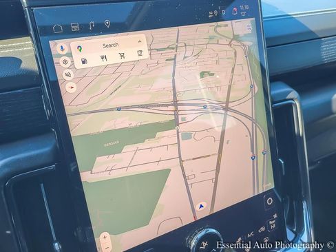 Used 2025 GMC Yukon XL AT4 Ultimate image 17