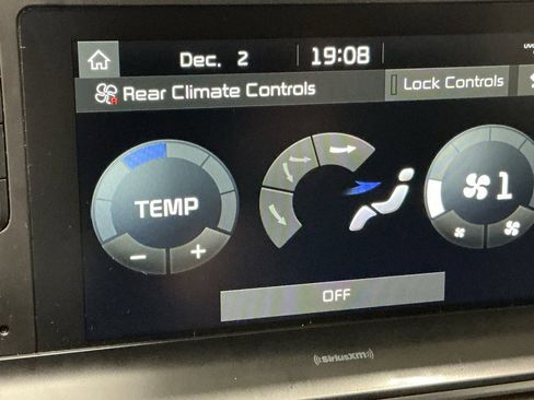 Used 2021 Kia Telluride S image 9