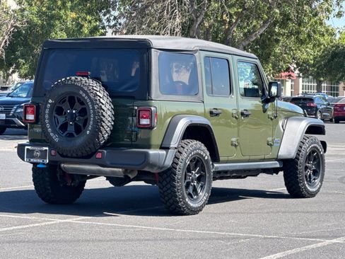 Used 2023 Jeep Wrangler Unlimited AWD/4WD image 4