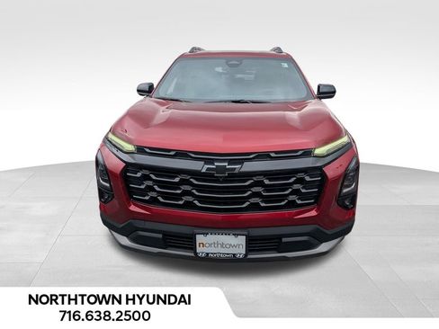 Used 2025 Chevrolet Equinox LT w/ Convenience Package II image 5