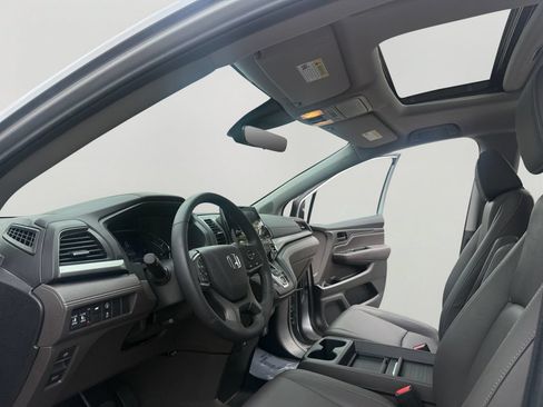 Used 2023 Honda Odyssey EX-L image 9