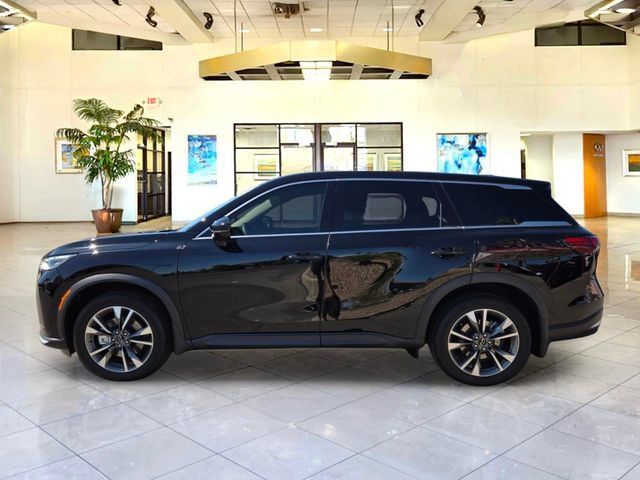 Certified 2026 INFINITI QX60 Pure w/ Cargo Package AWD/4WD image 8