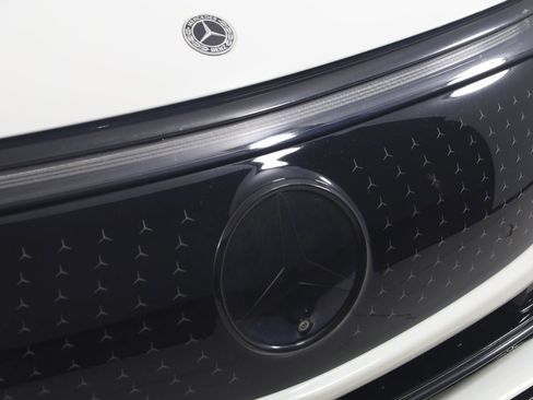 Used 2022 Mercedes-Benz EQS 450+ Sedan image 17