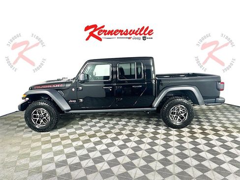 New 2025 Jeep Gladiator Rubicon w/ Convenience Group image 4