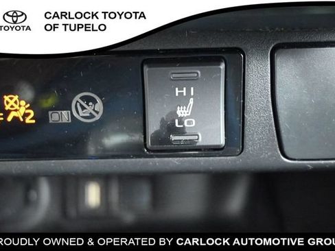 Used 2022 Toyota RAV4 XLE w/ Convenience Package AWD/4WD image 34