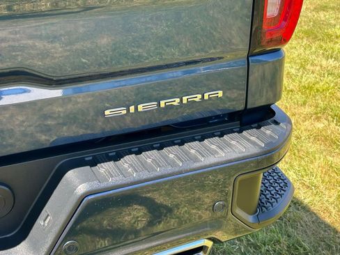 Used 2019 GMC Sierra 1500 Denali w/ Technology Package AWD/4WD image 5