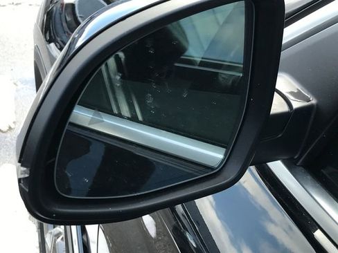 Used 2024 BMW X3 xDrive30i image 7