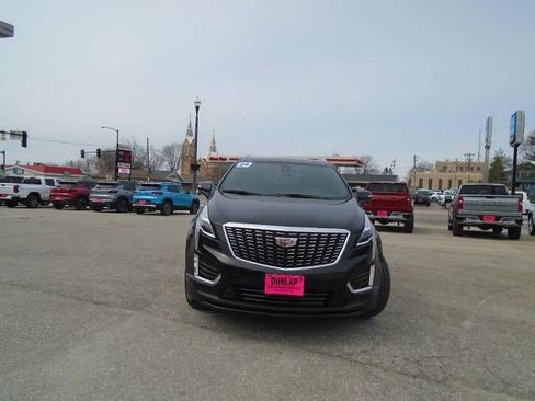 Used 2024 Cadillac XT5 Luxury w/ LPO, Floor Liner Package AWD/4WD image 2