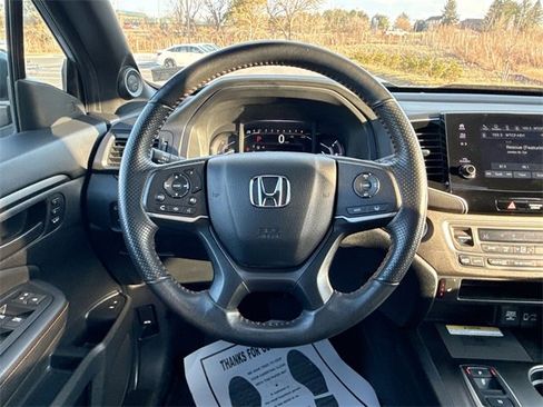 Certified 2022 Honda Passport TrailSport image 26