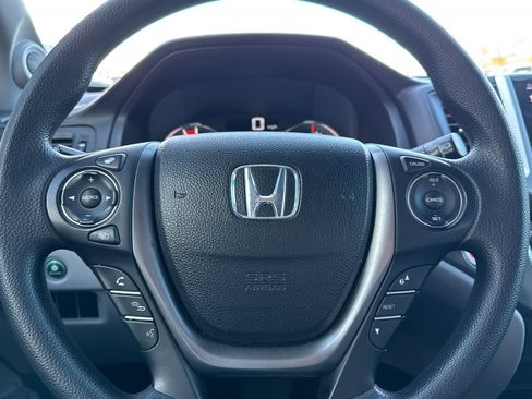 Used 2017 Honda Pilot EX image 24