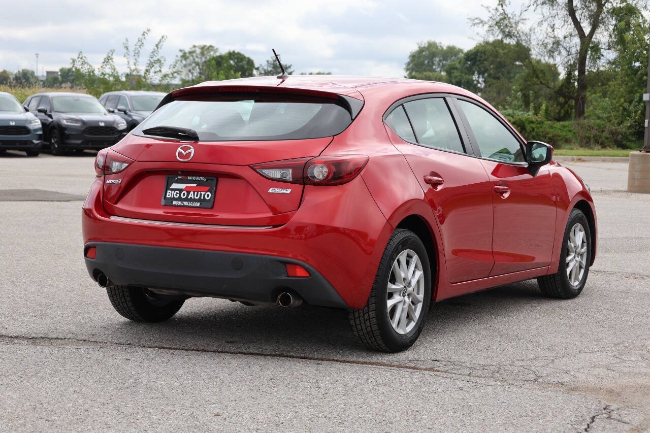 Used 2018 MAZDA MAZDA3 Sport FWD image 9